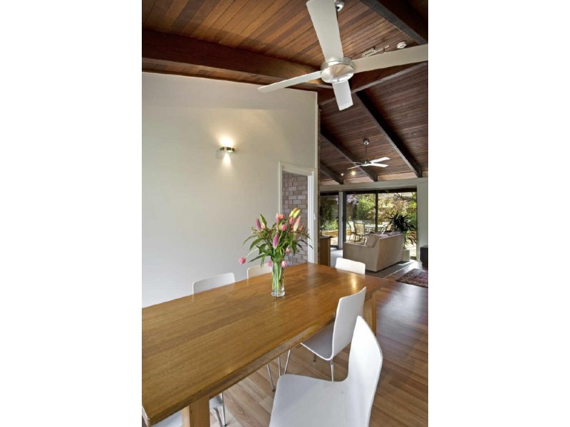 20 Oakes Street, Cook ACT 2614