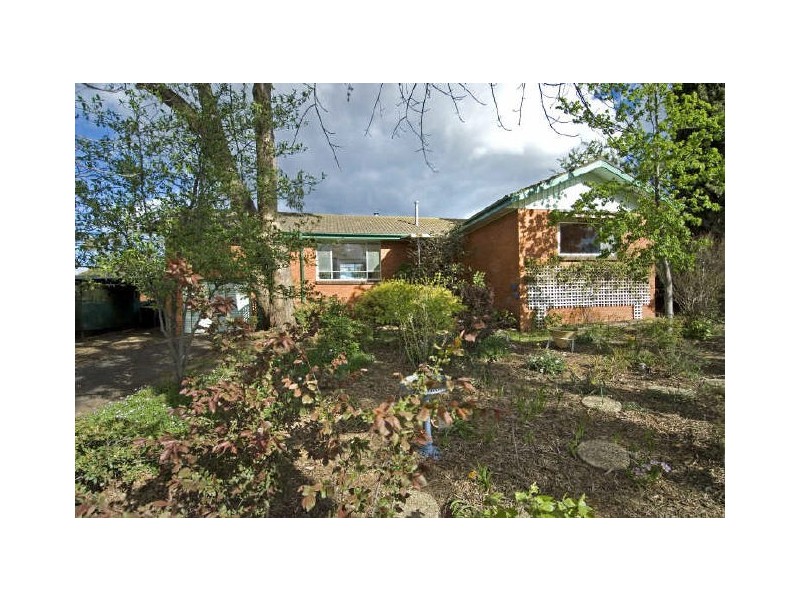 13 McIntosh Street, Scullin ACT 2614