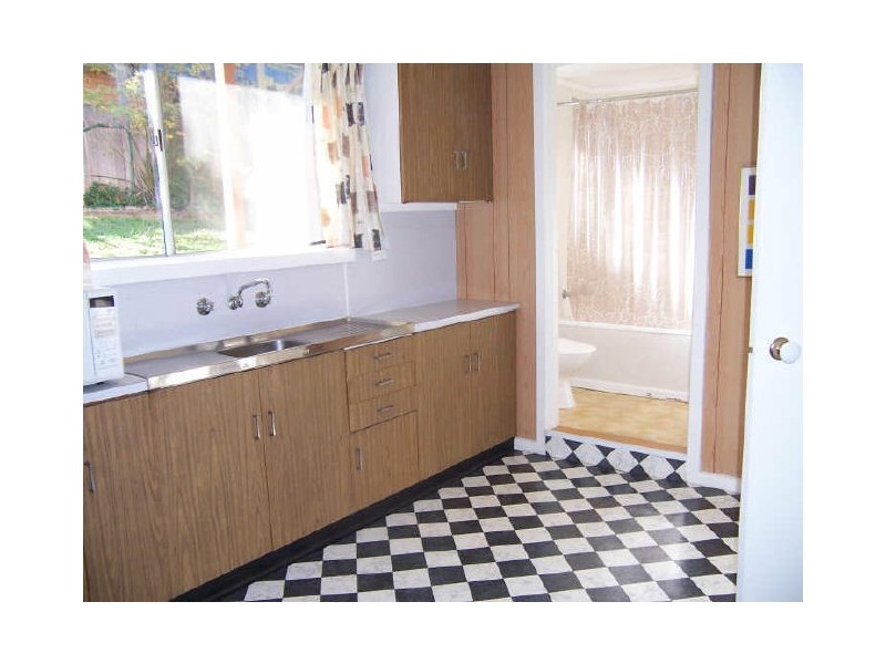 19C Barber Crescent, Flynn ACT 2615