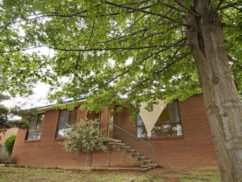 33 Sharwood Crescent, Evatt ACT 2617