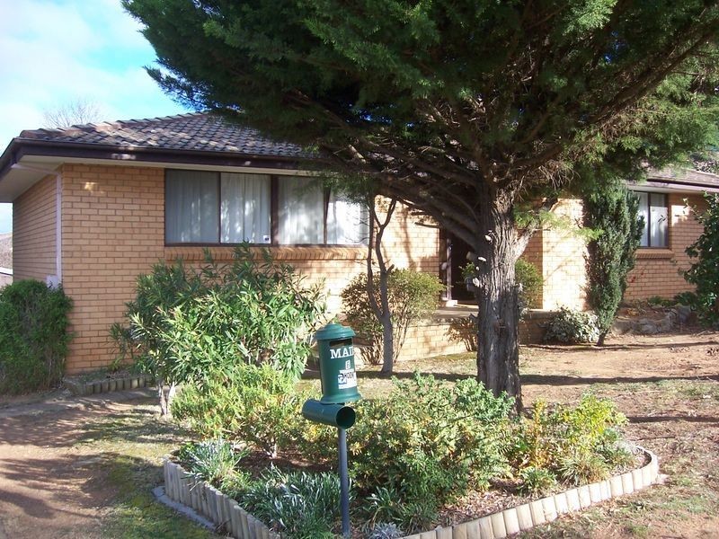 6 Centaurus Street, Giralang ACT 2617