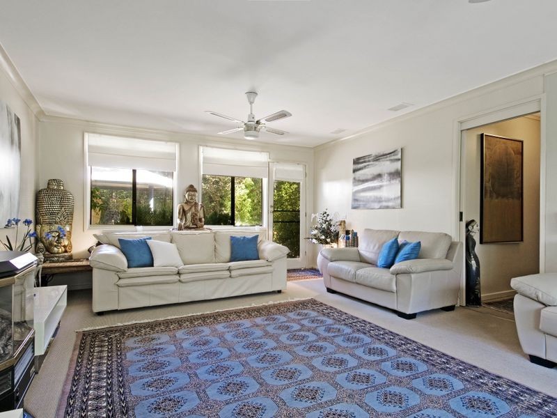 42 Hirschfeld Crescent, Macgregor ACT 2615