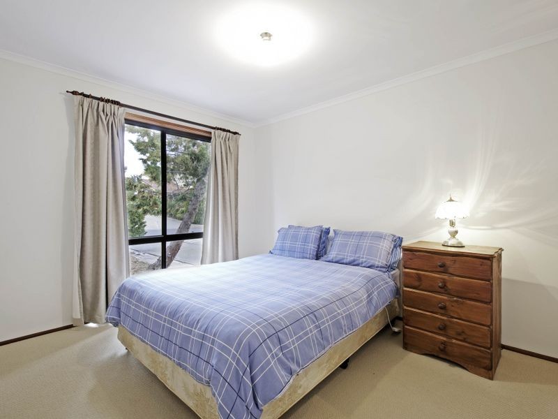 4 Sloane Place, Florey ACT 2615