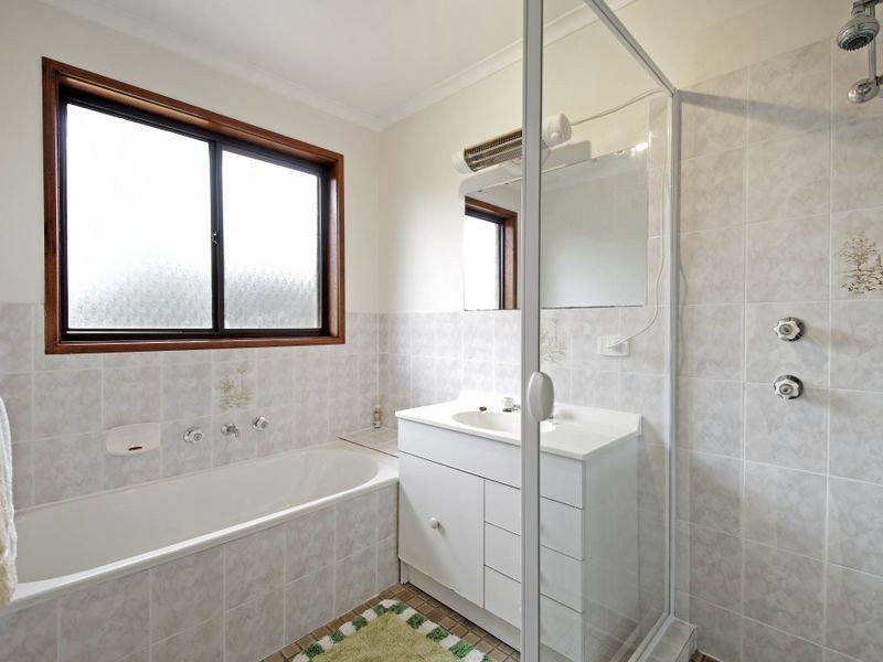 4 Sloane Place, Florey ACT 2615