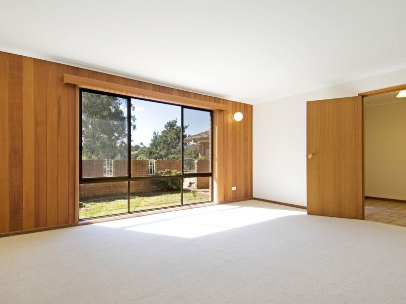 11 Collicott Circuit, Macquarie ACT 2614