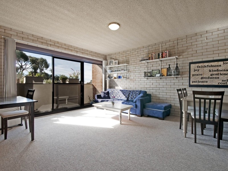 9/26 Springvale Drive, Hawker ACT 2614