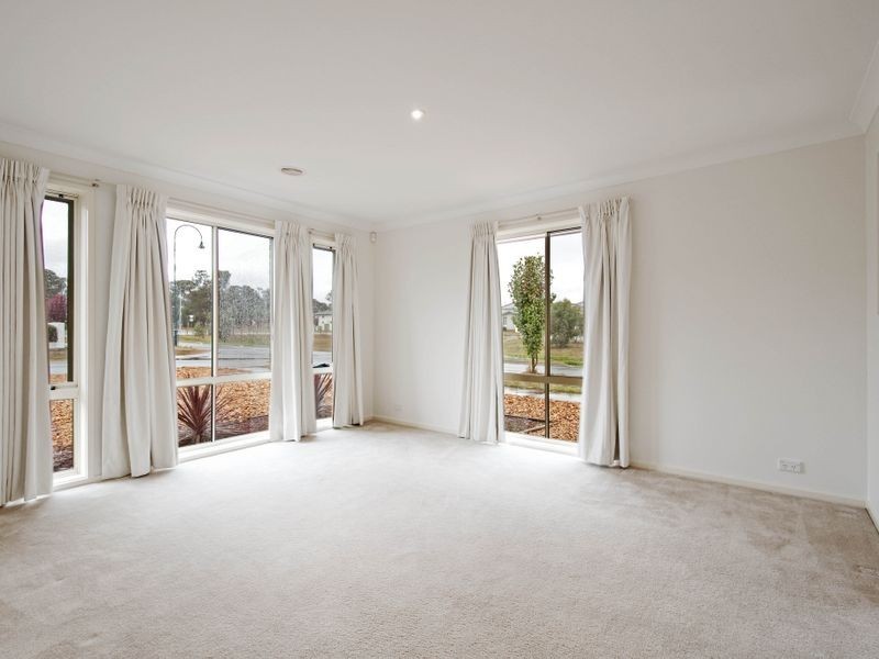 1 Ayrton Street, Gungahlin ACT 2912
