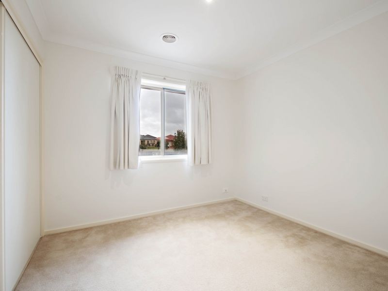 1 Ayrton Street, Gungahlin ACT 2912
