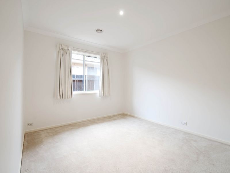 1 Ayrton Street, Gungahlin ACT 2912