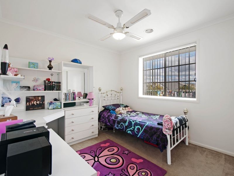 4 Polilight Street, Dunlop ACT 2615