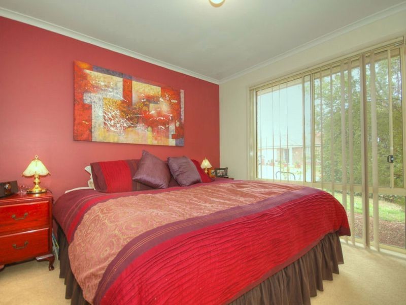 1 Gasking Close, Dunlop ACT 2615