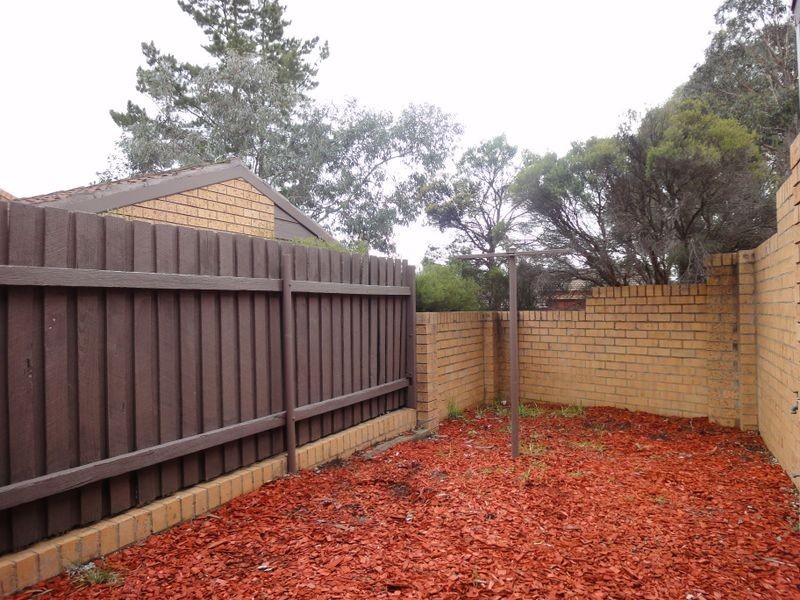 10 Thurlow Place, Belconnen ACT 2617