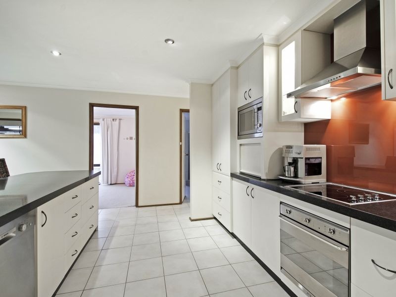 6 Markell Place, Latham ACT 2615