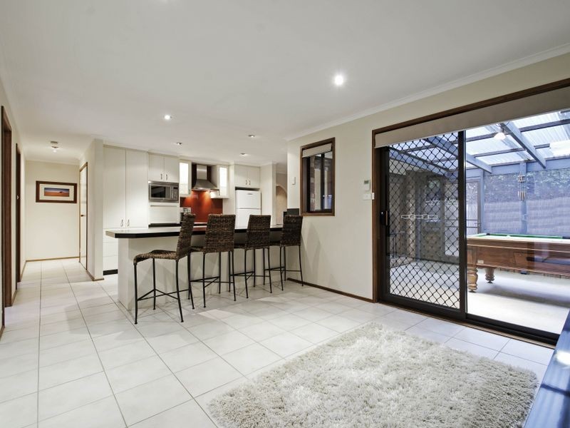 6 Markell Place, Latham ACT 2615