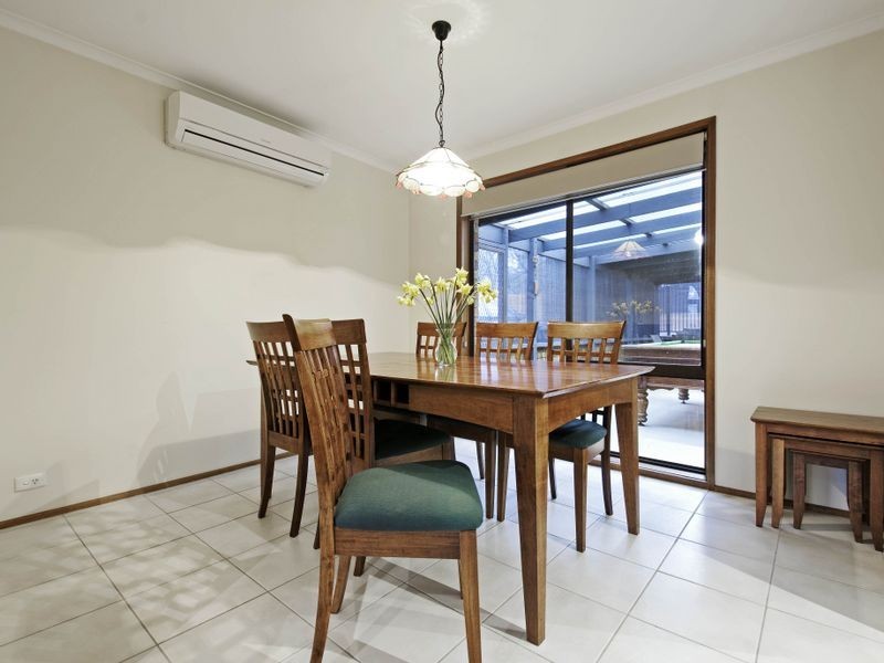 6 Markell Place, Latham ACT 2615