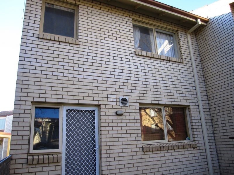 7/16 Broughton Place, Queanbeyan NSW 2620