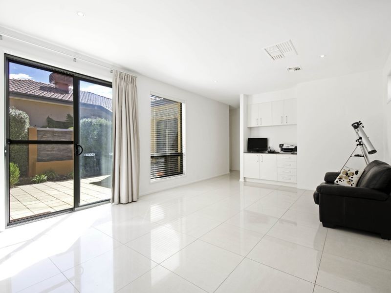 17A Kootara Crescent, Narrabundah ACT 2604