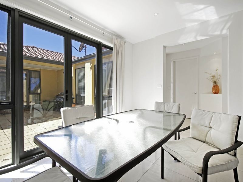 17A Kootara Crescent, Narrabundah ACT 2604