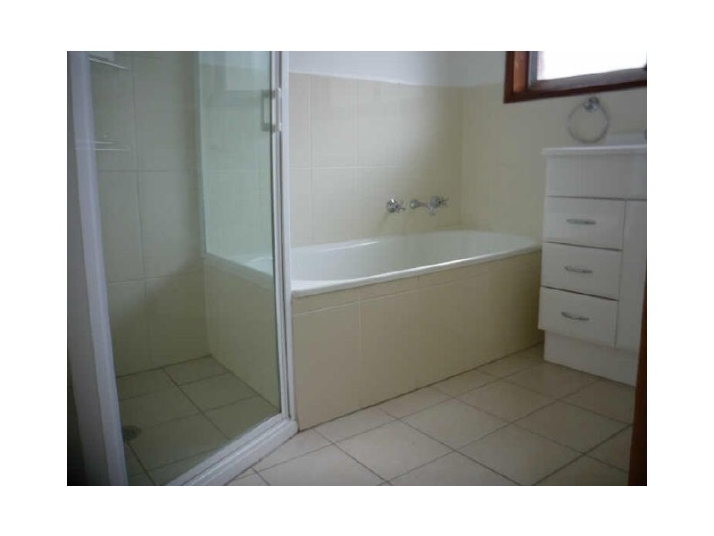 6 Barcoo Place, Kaleen ACT 2617