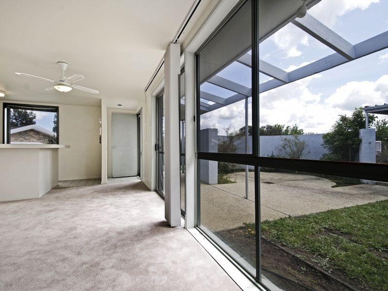 1/4 Stroud Place, Florey ACT 2615