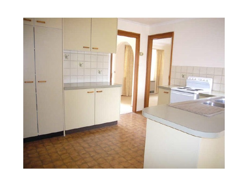21 Bussau Close, Wanniassa ACT 2903