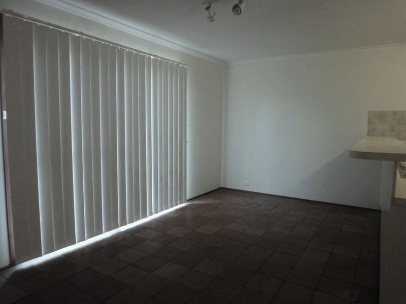 71 Twelvetrees Crescent, Florey ACT 2615