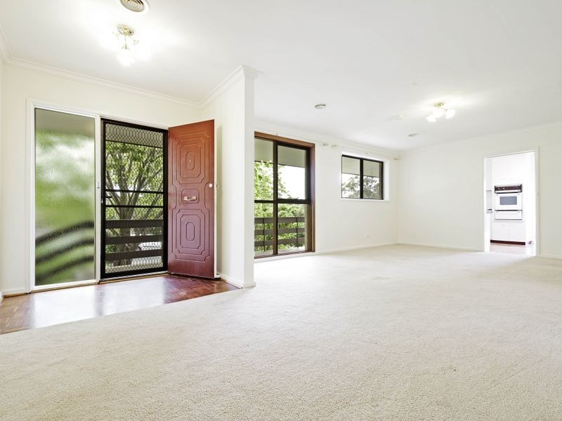 14 Clement Place, Macgregor ACT 2615