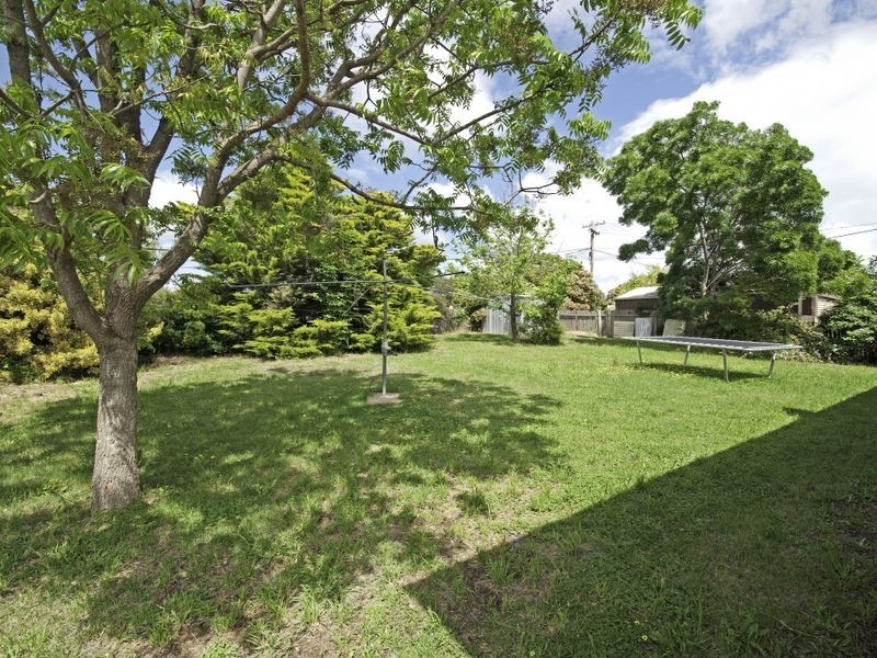 14 Clement Place, Macgregor ACT 2615