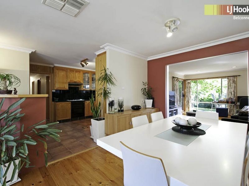 26 Mawson Drive, Mawson ACT 2607