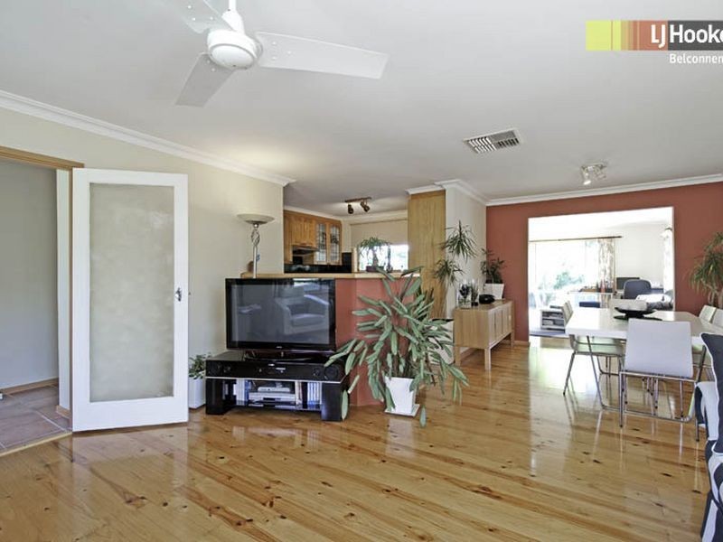 26 Mawson Drive, Mawson ACT 2607