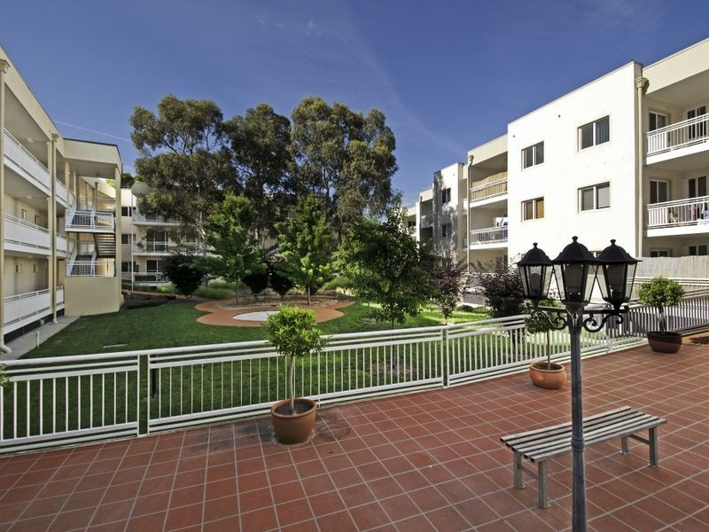 100/68 Hardwick Crescent, Holt ACT 2615