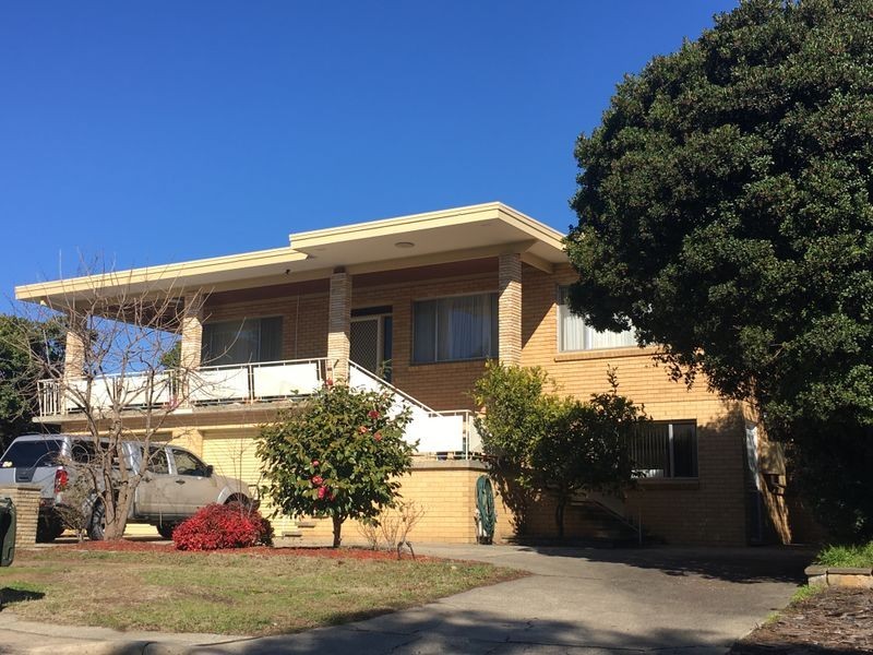 12B Mackellar Crescent, Cook ACT 2614