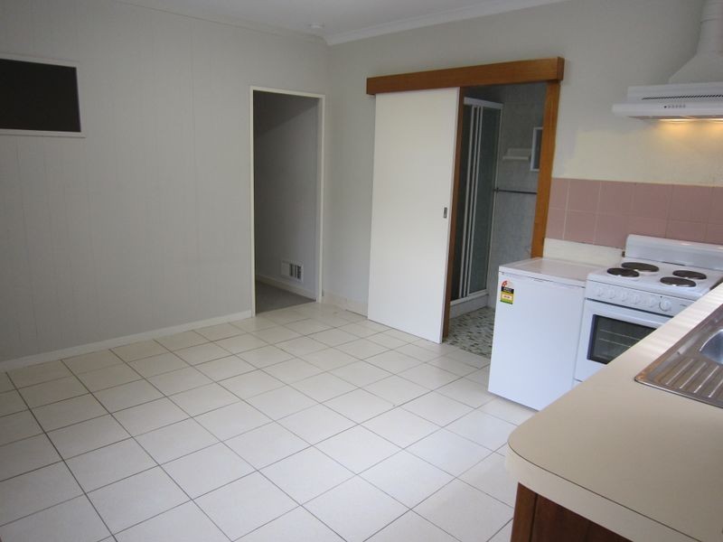 12B Mackellar Crescent, Cook ACT 2614