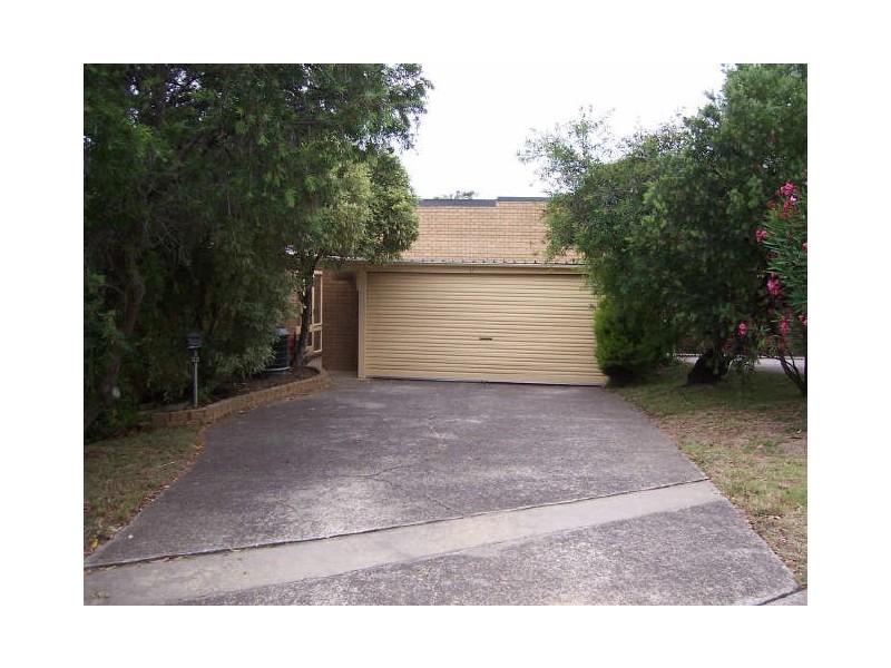 17 Southwell Street, Weetangera ACT 2614