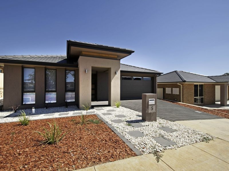 5 Liddell Street, Franklin ACT 2913