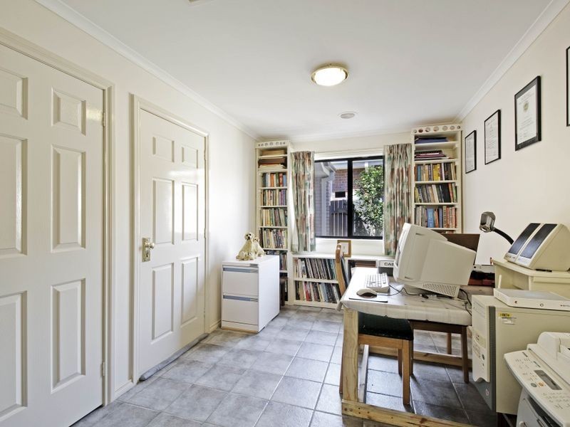 25 Kangaroo Close, Nicholls ACT 2913