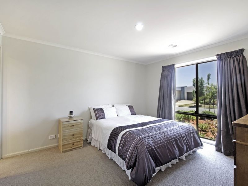 10 Ningaloo Street, Harrison ACT 2914