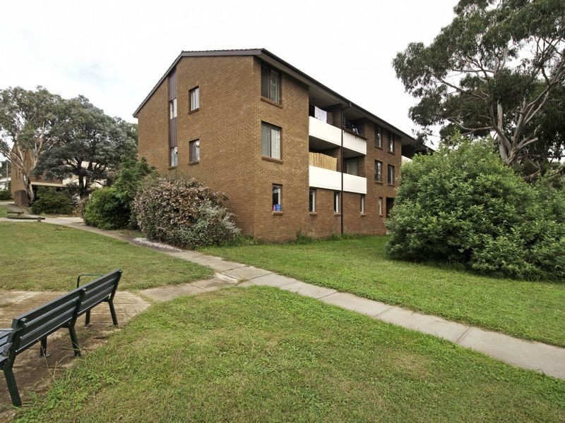 10/30 Springvale Drive, Hawker ACT 2614
