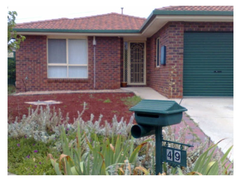 49 Thornhill Crescent, Dunlop ACT 2615