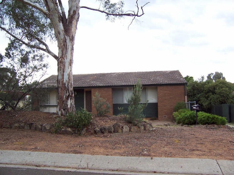4 Nyawi Place, Giralang ACT 2617