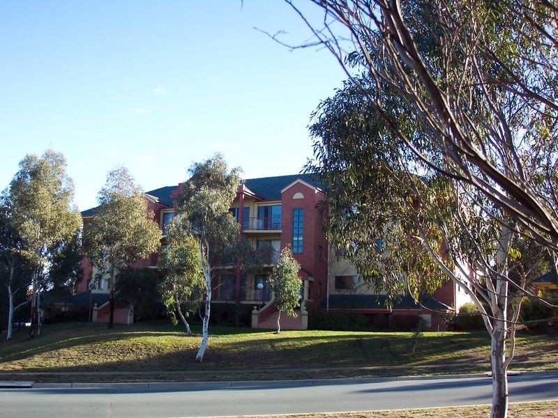 3/2 Tauss Place, Bruce ACT 2617