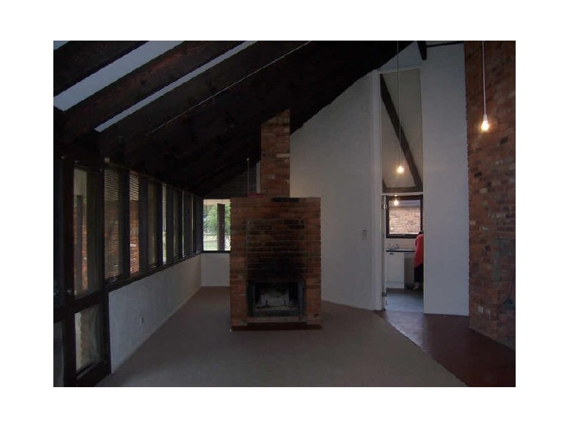8 Moss Street, Cook ACT 2614