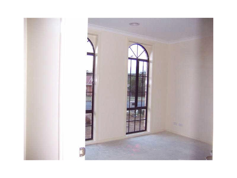 7 Bega Place, Narrabundah ACT 2604