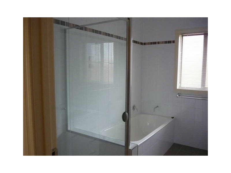 7 Bega Place, Narrabundah ACT 2604