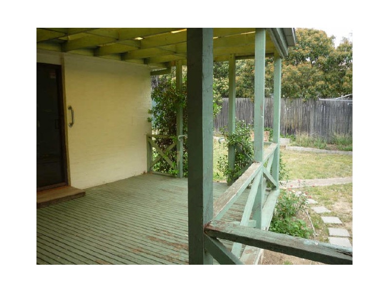 11 Pickles Street, Scullin ACT 2614