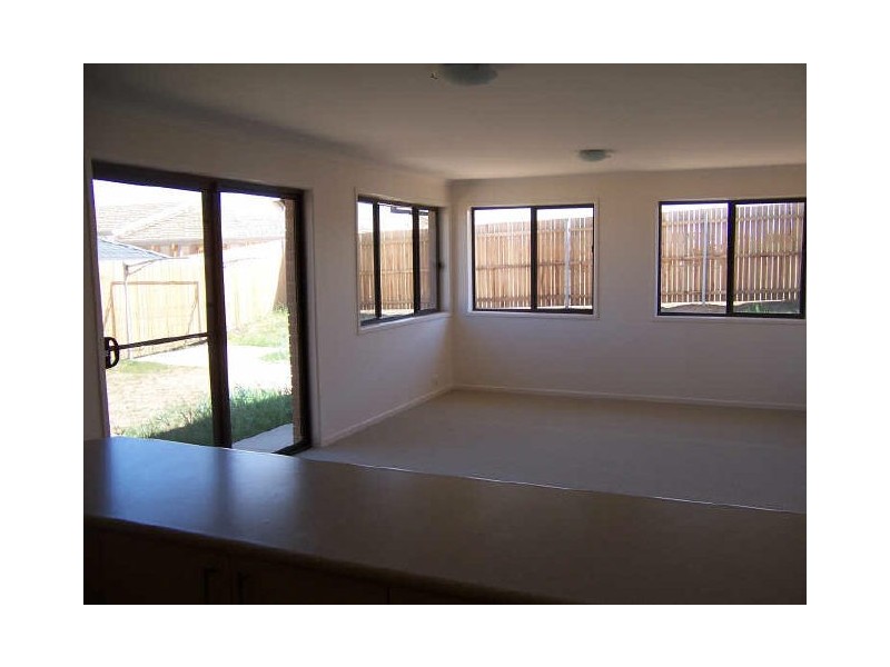 4 Eccles Circuit, Macgregor ACT 2615