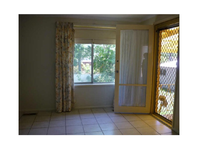 16 Homburg Street, Latham ACT 2615