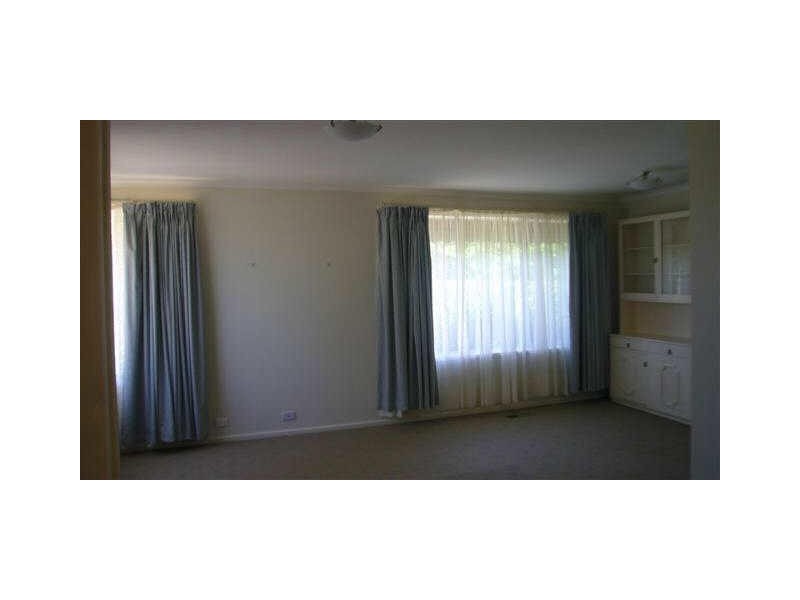 16 Homburg Street, Latham ACT 2615