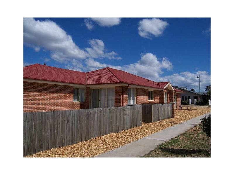 1 Ayrton Street, Gungahlin ACT 2912