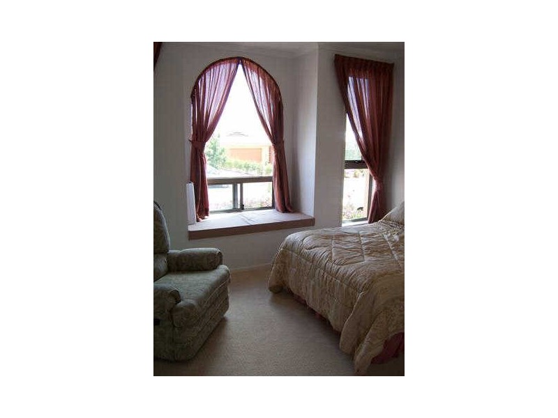 43 Mary Kitson Avenue, Watson ACT 2602